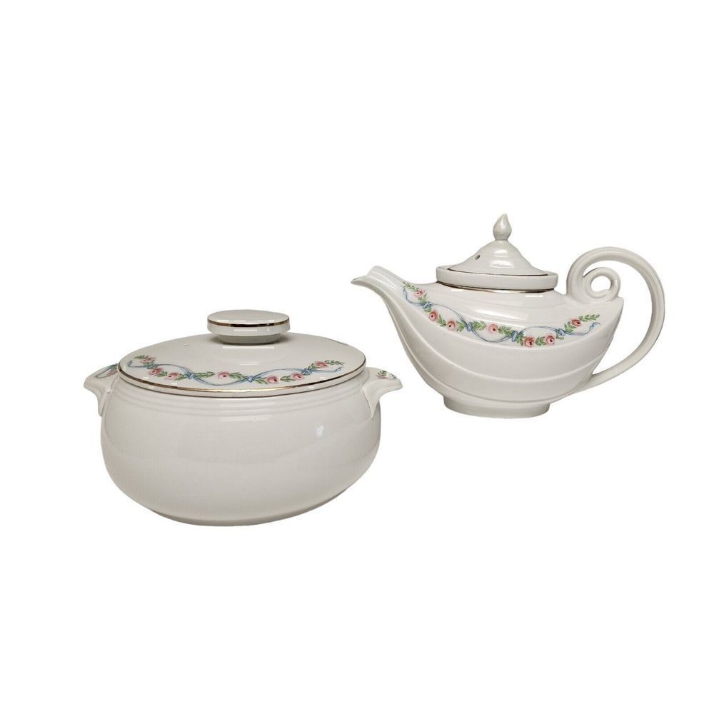 Blue Bouquet by HALL Aladdin Teapot & Lid w/Infuser & 2.5 Qt  Casserole Dish Set